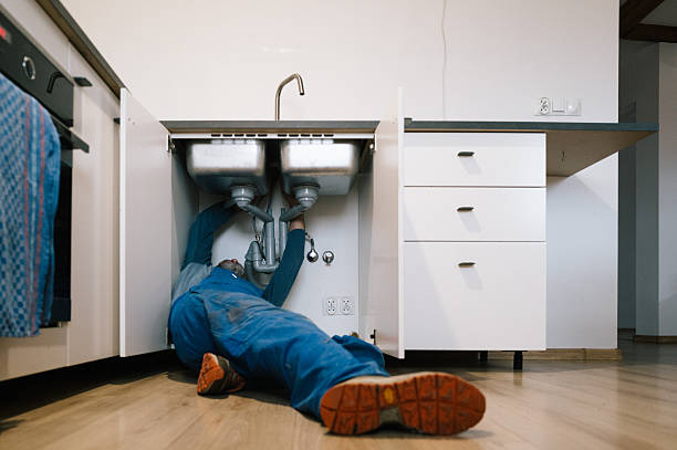 Professional Drain Cleaning technician working in Vicksburg, MI